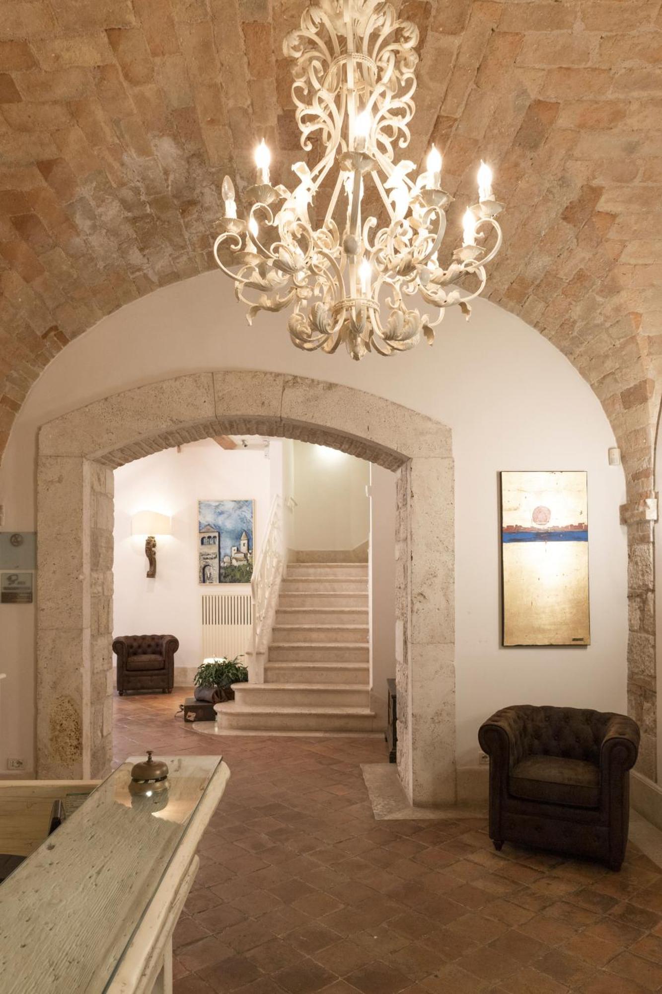 Hotel & Residenza 100 Torri Ασκόλι Πιτσένο Εξωτερικό φωτογραφία