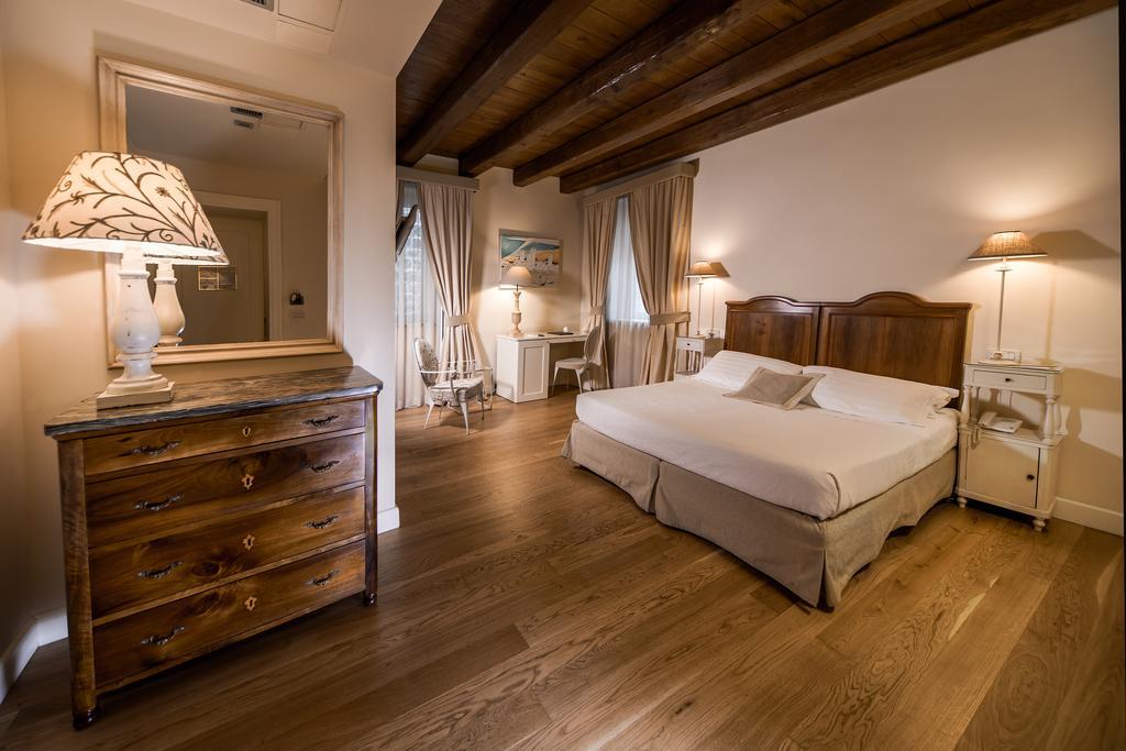Hotel & Residenza 100 Torri Ασκόλι Πιτσένο Εξωτερικό φωτογραφία