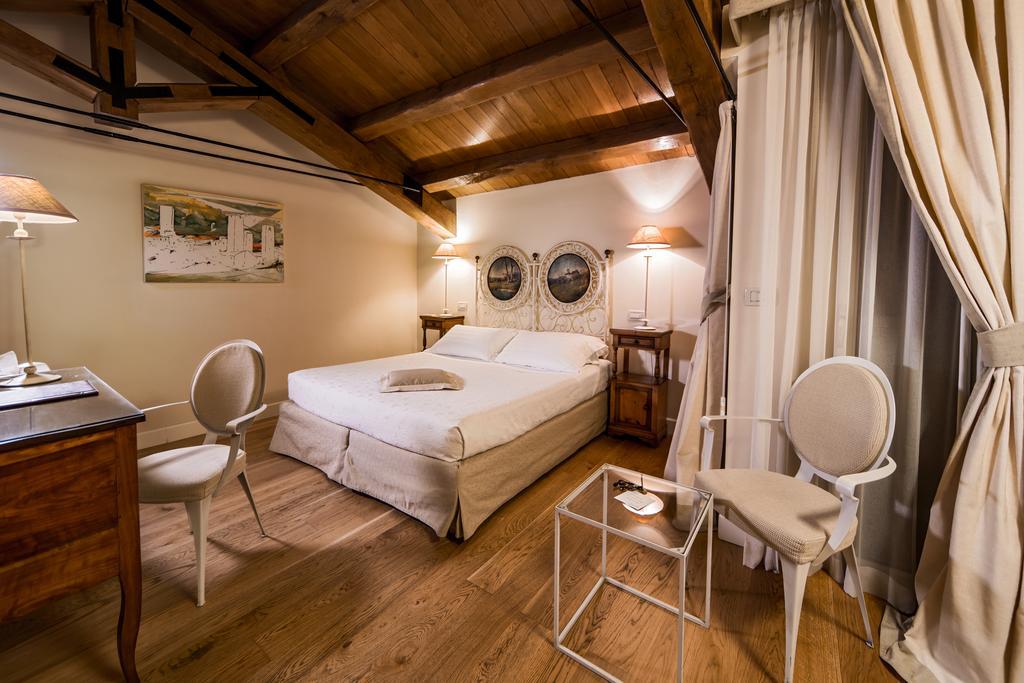 Hotel & Residenza 100 Torri Ασκόλι Πιτσένο Εξωτερικό φωτογραφία